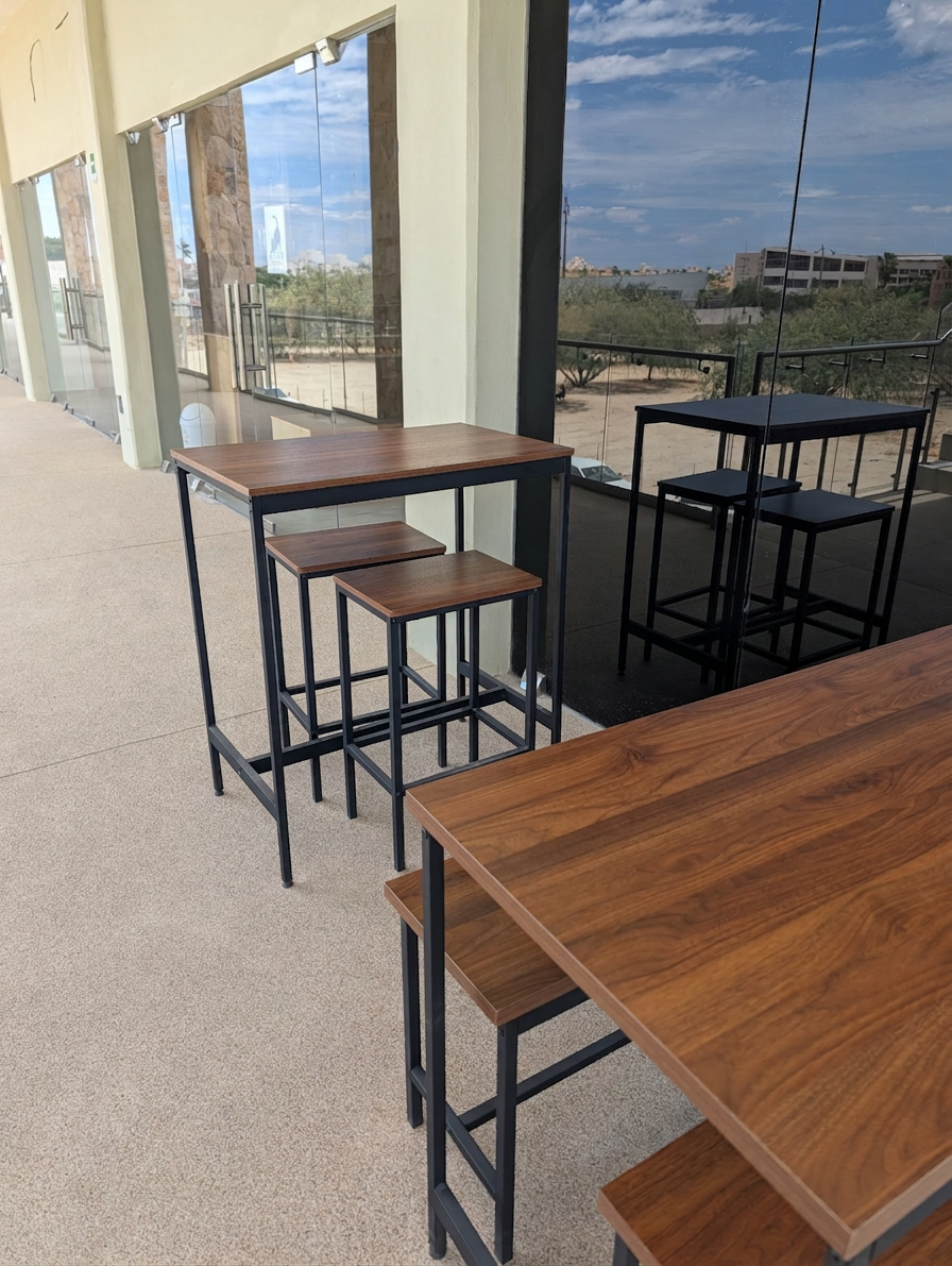 Amargo Coffee Shop terrace